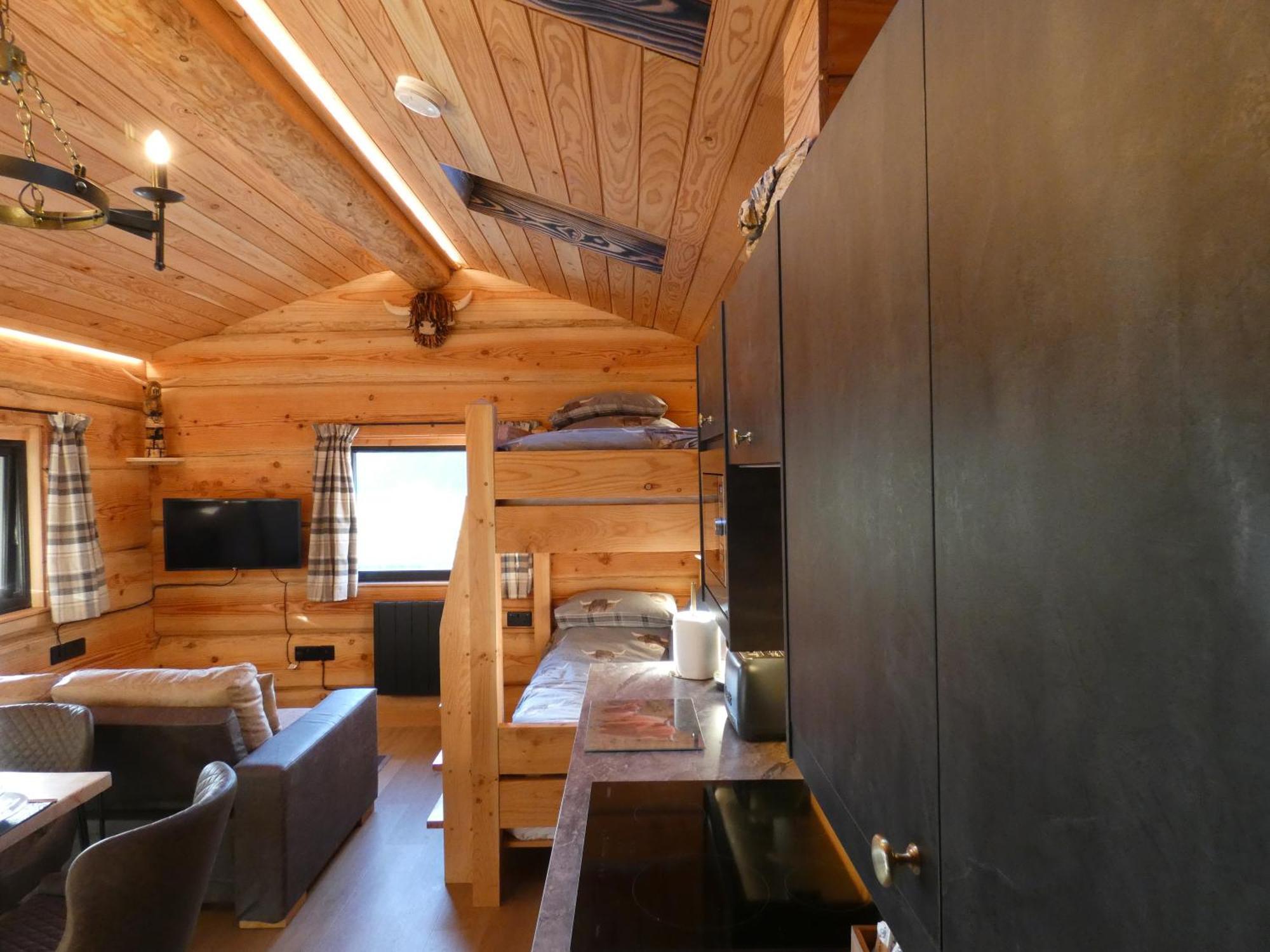Abergwynant Farm Glamping & Apartments Долгеллау Экстерьер фото