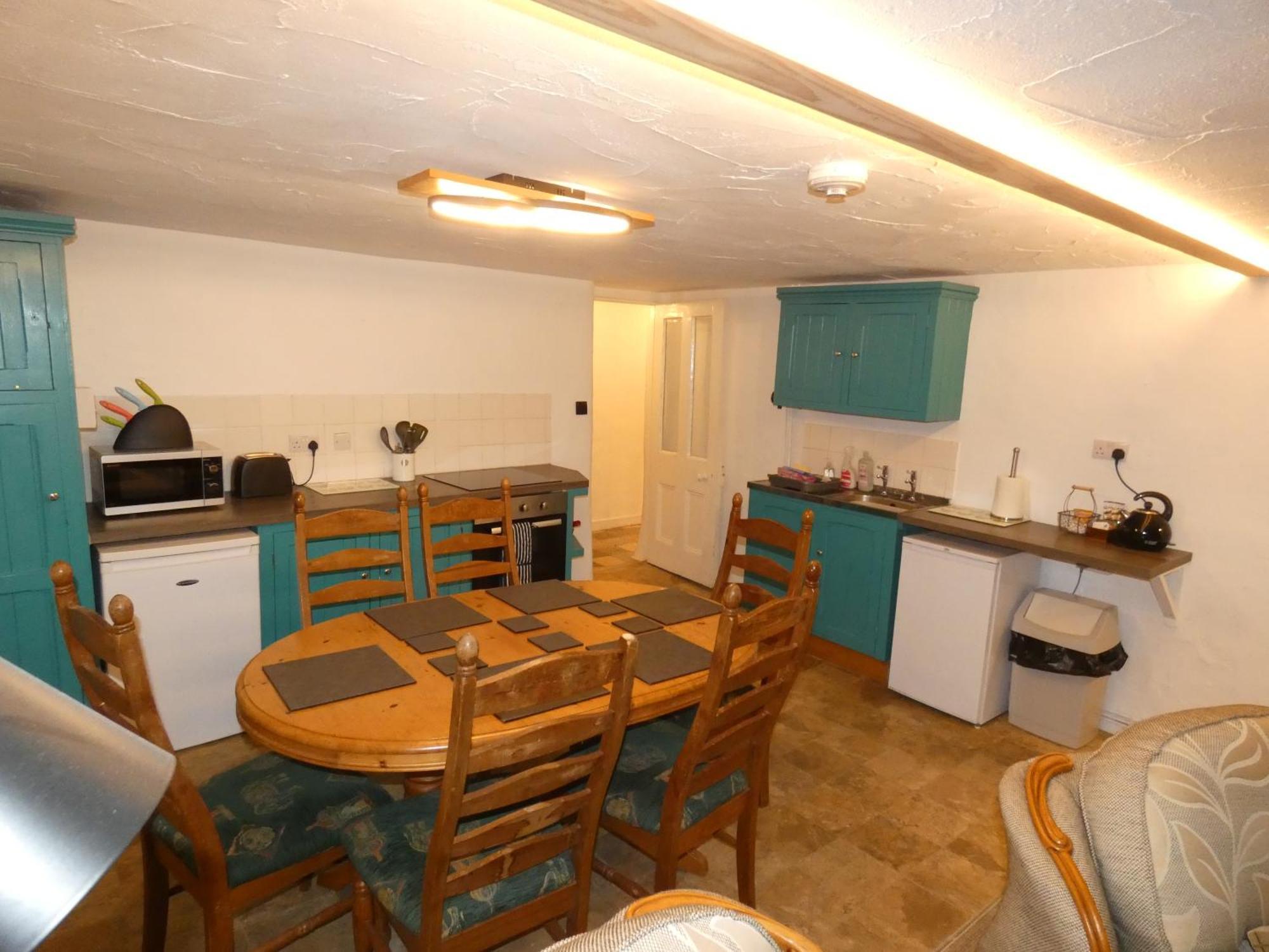 Abergwynant Farm Glamping & Apartments Долгеллау Экстерьер фото